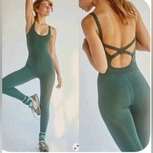 NEW WITHOUT TAGS Free People Movement Good Karma Jumpsuit SZ M/L